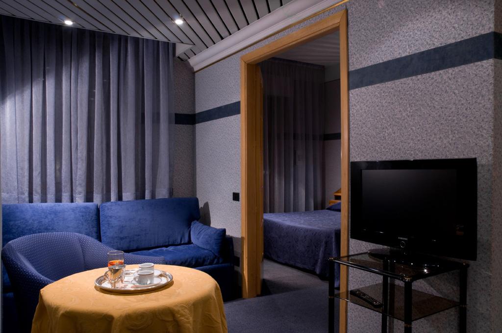 Grand Hotel Ambasciatori Wellness & Spa Chianciano Terme Exteriör bild
