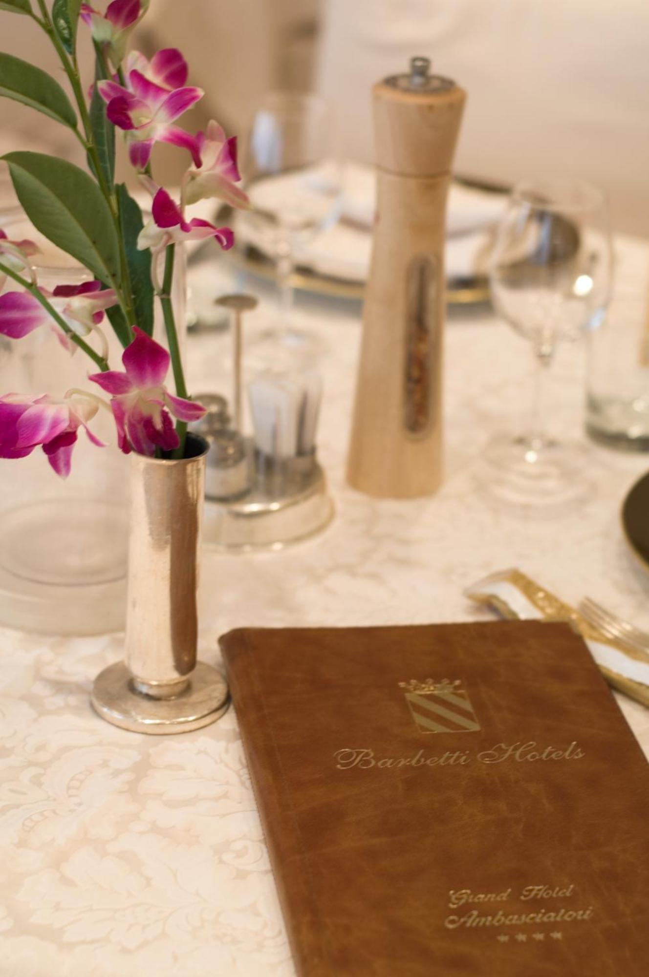 Grand Hotel Ambasciatori Wellness & Spa Chianciano Terme Exteriör bild