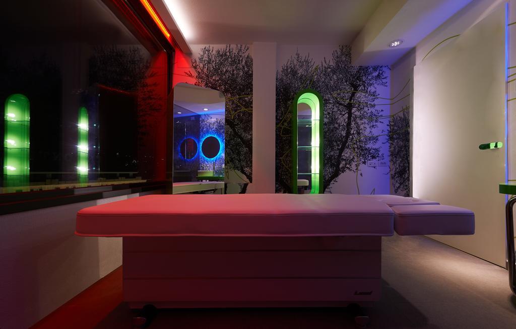 Grand Hotel Ambasciatori Wellness & Spa Chianciano Terme Exteriör bild